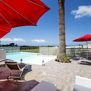 2* Bed and breakfast La Rocca Scavata